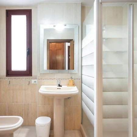 Home2book Comfy With Ocean Views Appartement Radazul