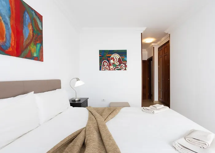 Home2book Comfy With Ocean Views *